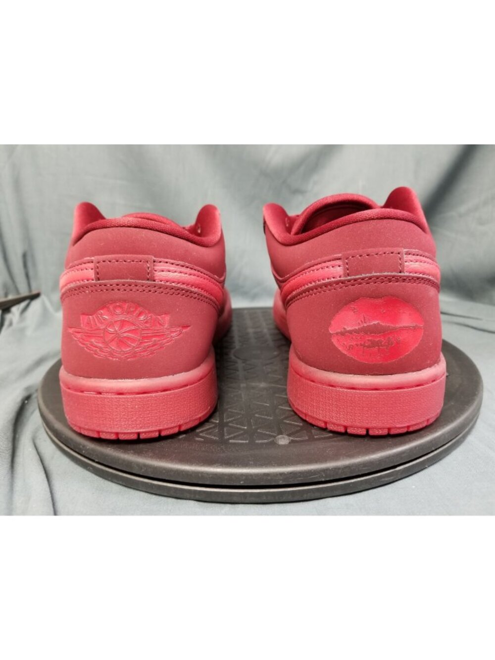 Jordan 1 Low SE Valentine's Day (2026) IB7012 600 Women's Size 10 NEW IN BOX! - Picture 7 of 13